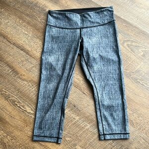 Lululemon Wunder Under Crops 8